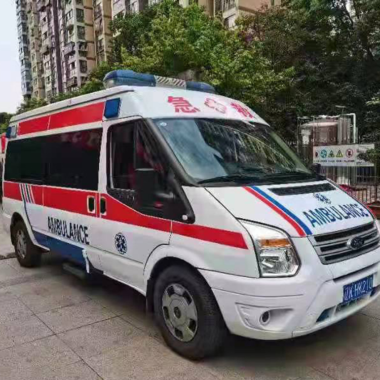 石峰长途救护车护送病人返乡